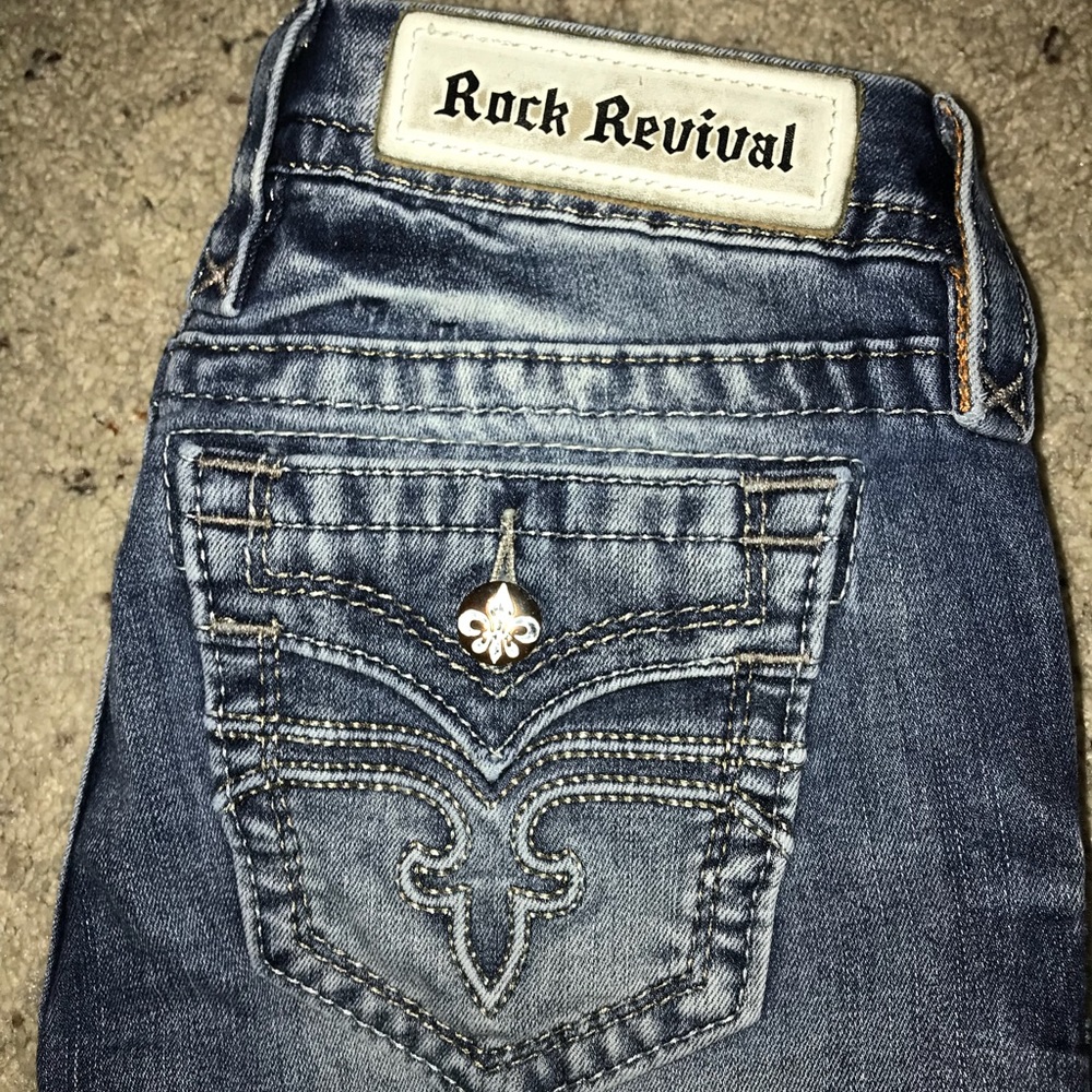 Rock Revivals Size 27
